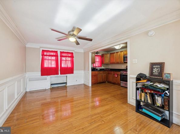 209 E Greenwood Avenue, Upper Darby PA 19082