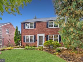 222 Harrogate Road, Wynnewood PA 19096