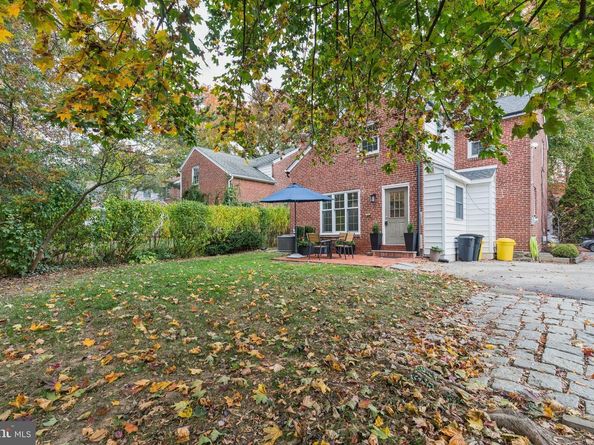 222 Harrogate Road, Wynnewood PA 19096