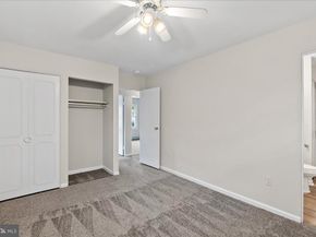 314 E Staunton Avenue E, Sterling VA 20164