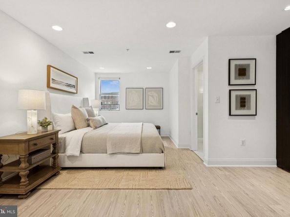 1610 11TH Street NW 3B, Washington DC 20001