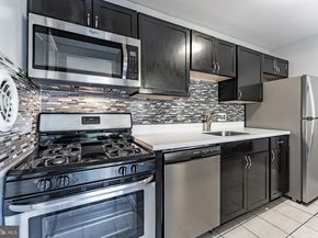 2908 Kings Chapel Road 03/12, Falls Church VA 22042