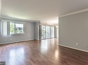 2908 Kings Chapel Road 03/12, Falls Church VA 22042