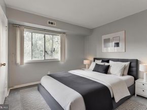 2908 Kings Chapel Road 03/12, Falls Church VA 22042