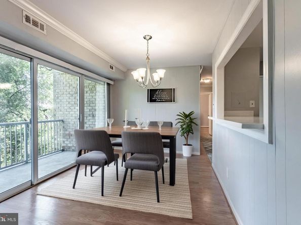 2908 Kings Chapel Road 03/12, Falls Church VA 22042