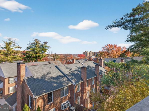 2907 S Woodley Street C, Arlington VA 22206