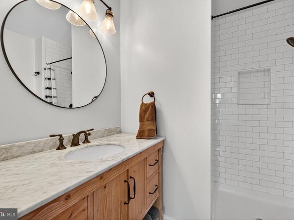 2907 S Woodley Street C, Arlington VA 22206