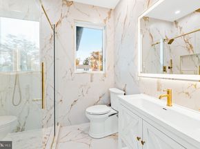 717 Stelwood Road, Philadelphia PA 19115