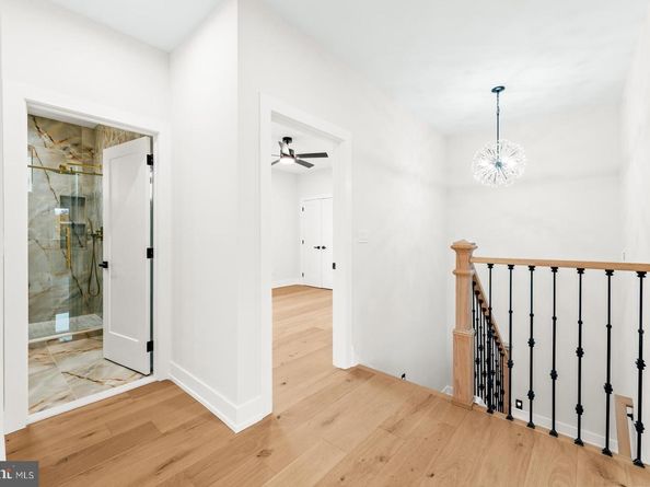 717 Stelwood Road, Philadelphia PA 19115