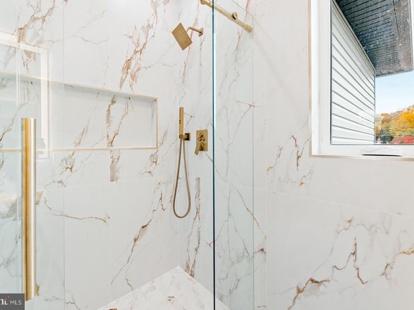 717 Stelwood Road, Philadelphia PA 19115