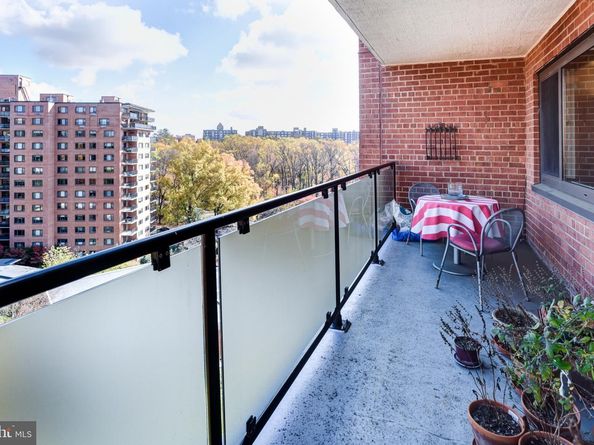 4201 Cathedral Avenue NW 1016W, Washington DC 20016