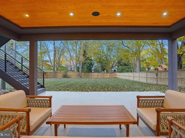 9408 Old Courthouse Road, Vienna VA 22182