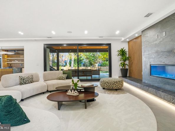 9408 Old Courthouse Road, Vienna VA 22182