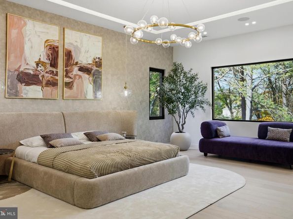 9408 Old Courthouse Road, Vienna VA 22182