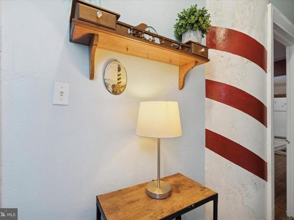 24 Good Street, Philadelphia PA 19119