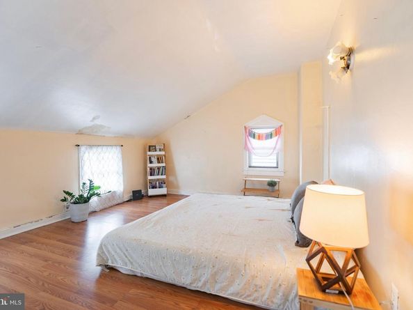 24 Good Street, Philadelphia PA 19119