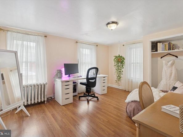 24 Good Street, Philadelphia PA 19119