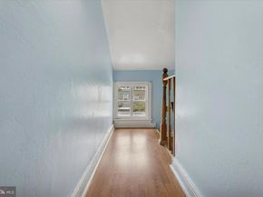 24 Good Street, Philadelphia PA 19119