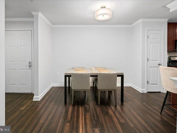 4141 S Four Mile Run Drive 201, Arlington VA 22204