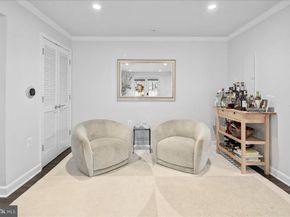 4141 S Four Mile Run Drive 201, Arlington VA 22204