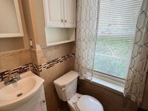 7036 Vandike Street, Philadelphia PA 19135