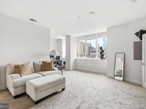 201 N 8TH Street 408, Philadelphia PA 19106