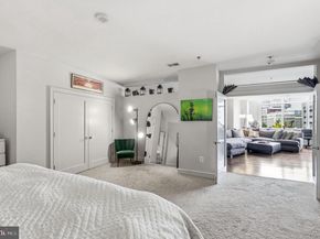 201 N 8TH Street 408, Philadelphia PA 19106