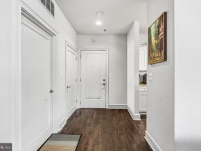 201 N 8TH Street 408, Philadelphia PA 19106