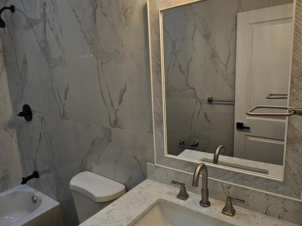 6626 Haddington Lane, Philadelphia PA 19151