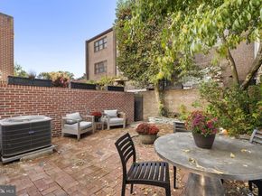 506 Spruce Street, Philadelphia PA 19106