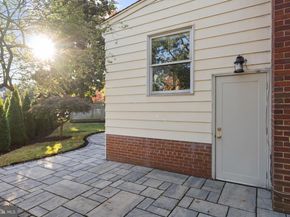 715 W View Terrace, Alexandria VA 22301