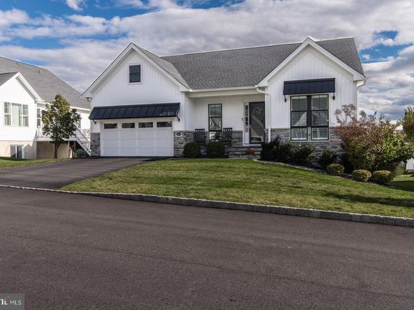 505 Galleria Street, Dresher PA 19025