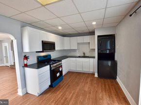 2747 S 7TH Street, Philadelphia PA 19148