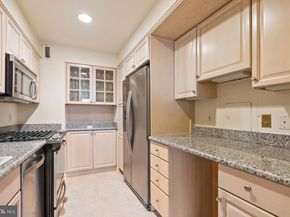 700 New Hampshire Avenue NW 1514, Washington DC 20037