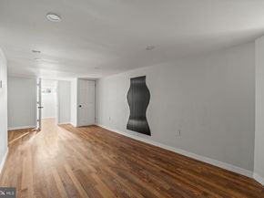 4935 N 8TH Street, Philadelphia PA 19120