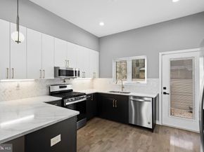 516 Pierce Street, Philadelphia PA 19148