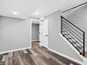 516 Pierce Street, Philadelphia PA 19148