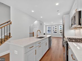 143 Shannon Mews, Alexandria VA 22304