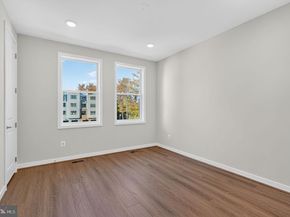 143 Shannon Mews, Alexandria VA 22304