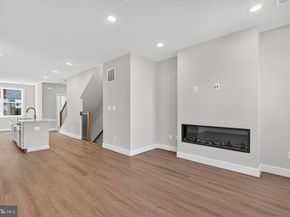 143 Shannon Mews, Alexandria VA 22304