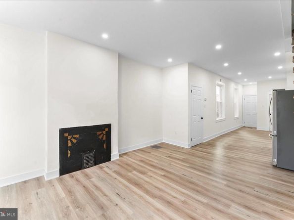 2046 W Boston Street, Philadelphia PA 19132