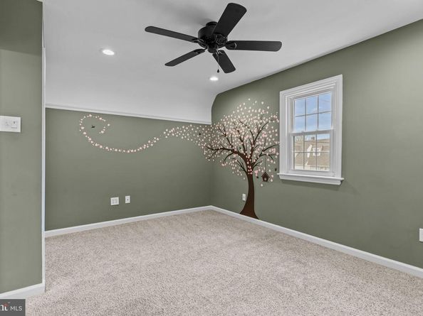 1211 East Avenue, Abington PA 19001