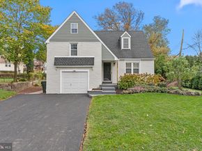 1211 East Avenue, Abington PA 19001