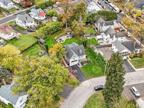 1211 East Avenue, Abington PA 19001