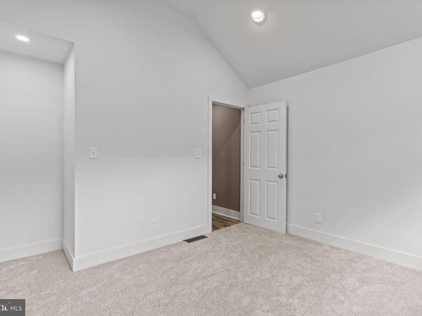 1211 East Avenue, Abington PA 19001