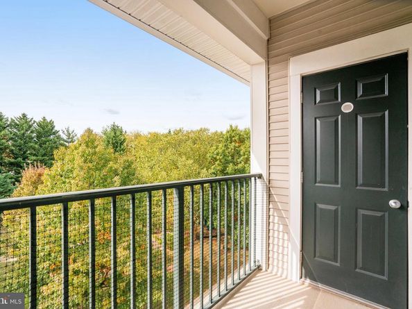 4862 Eisenhower Avenue 458, Alexandria VA 22304