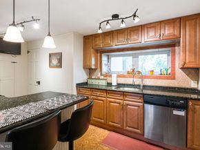 354 Ripka Street, Philadelphia PA 19128