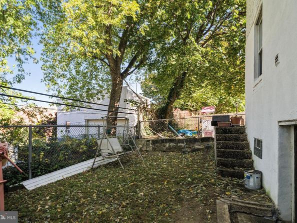 354 Ripka Street, Philadelphia PA 19128