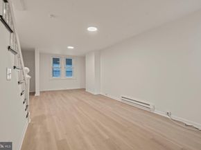 19 W Seymour Street, Philadelphia PA 19144