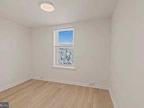 19 W Seymour Street, Philadelphia PA 19144